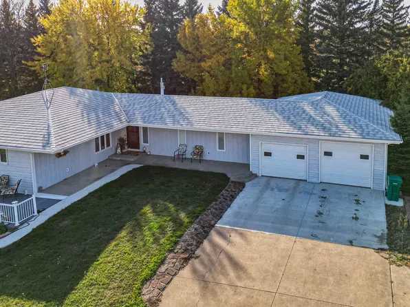 511 64th Ave NW, Bismarck, ND 58503