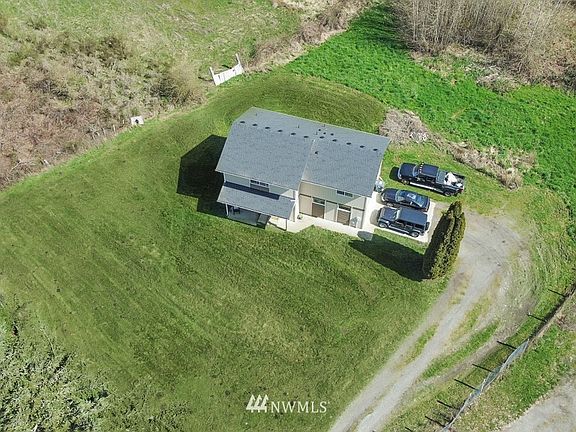 3rd image of 33211 89th Avenue Ct S
