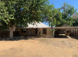 340 W 3rd St, Buttonwillow, CA 93206