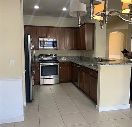 5th image of 8432 Lakeview Trl #8432
