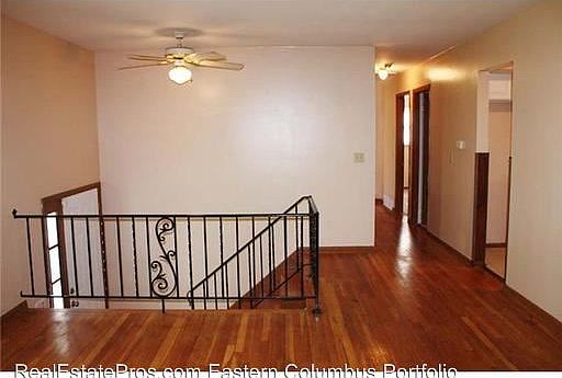 3rd image of 6049 Telford Dr