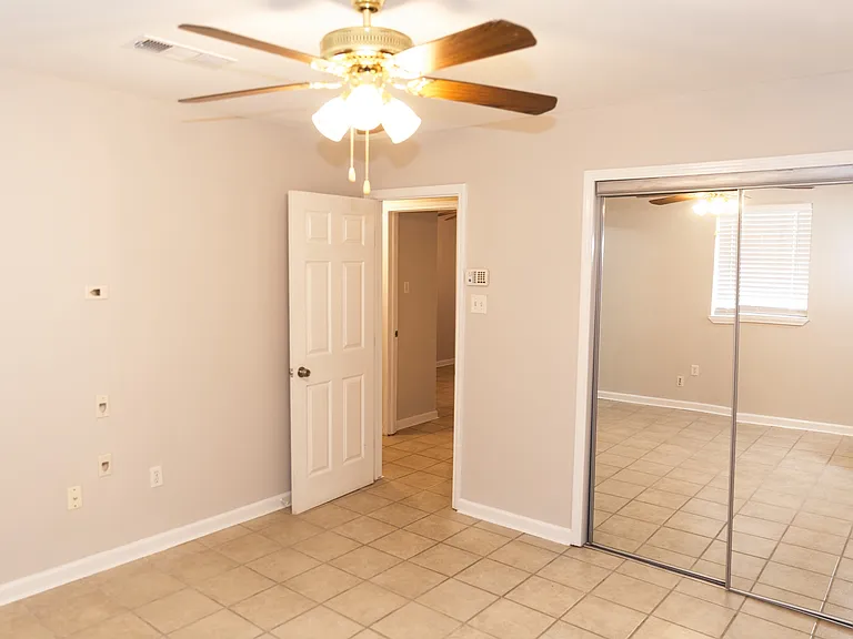 3228 Veronica Dr — Photo 14
