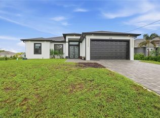 3309 24th St SW, Lehigh Acres, FL 33976