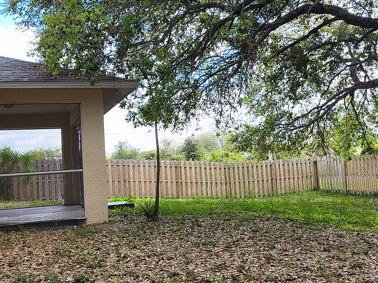 636 Tarapin Ave — Photo 31