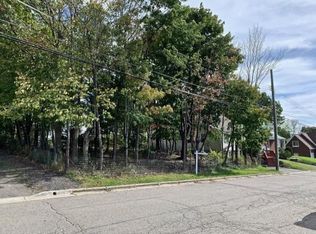 310 Taft Ave, Endicott, NY 13760