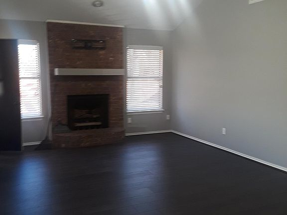 3rd image of 5205 Stagetrail Dr