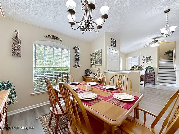 5th image of 1190 SUMMER SPRINGS Drive