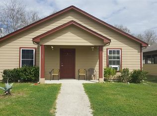 1307 Work St, Anahuac, TX 77514