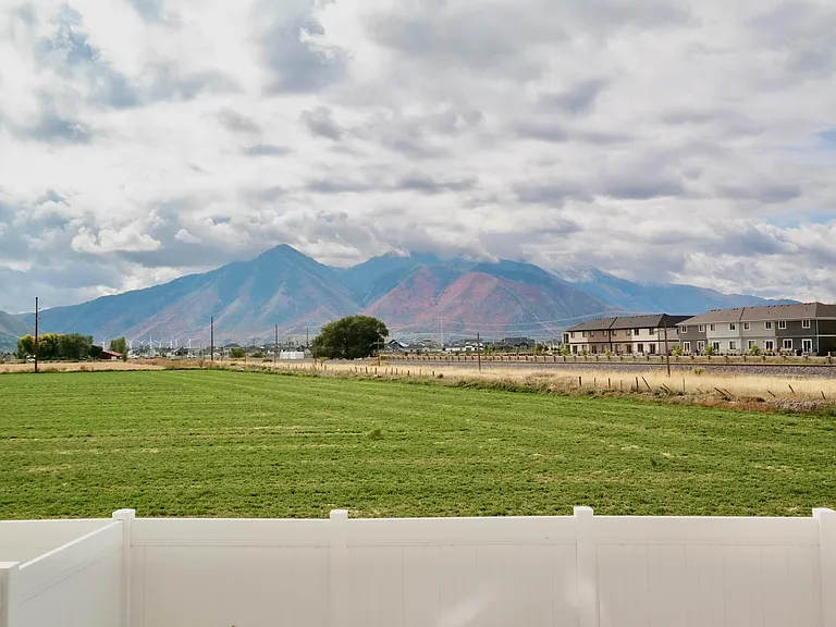 2513 W Wysteria Dr — Photo 25