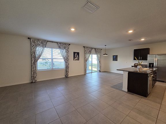 3rd image of 5977 Briar Rose Way