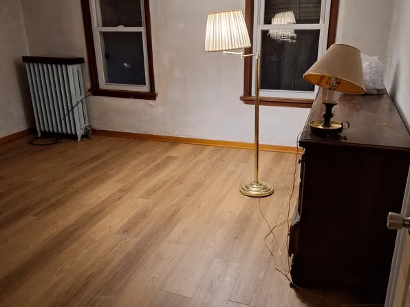 784 N James St, Hazleton, PA 18201