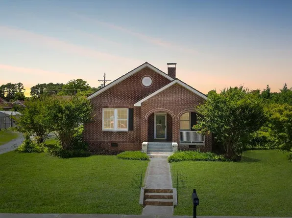 108 Eastman St, Greenwood, SC 29649