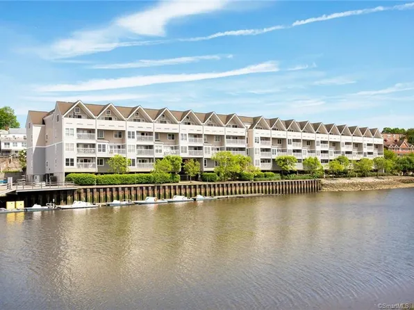 4 Daskams Lane #326, Norwalk, CT 06851