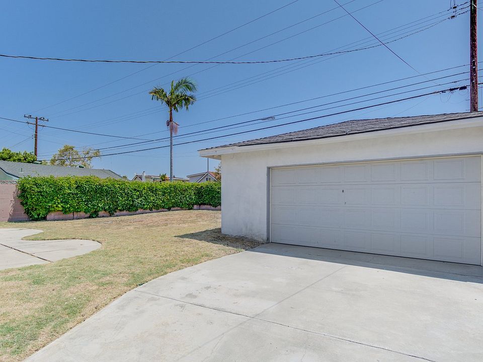 1st image of 18026 Balfern Ave