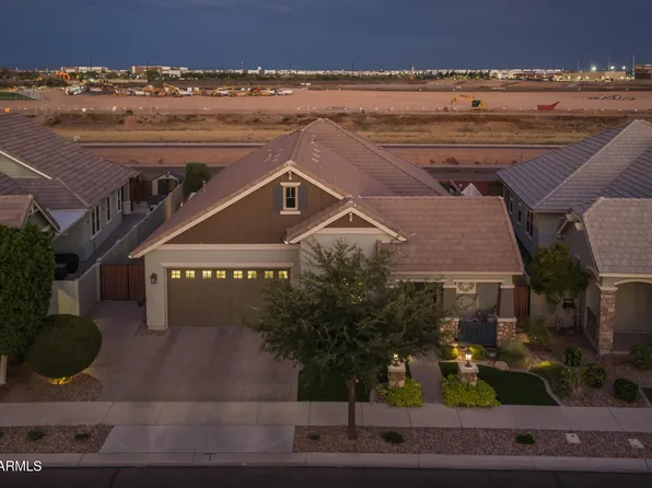 2935 S JEFFRY Street, Gilbert, AZ 85295
