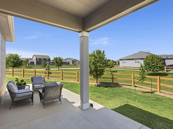 4th image of 902 Pierson Ct