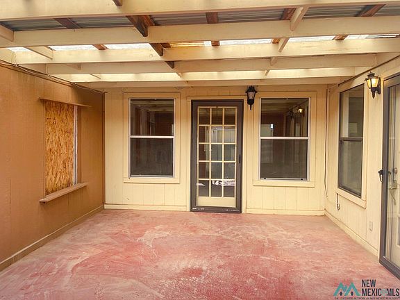 4th image of 110 N 7th St