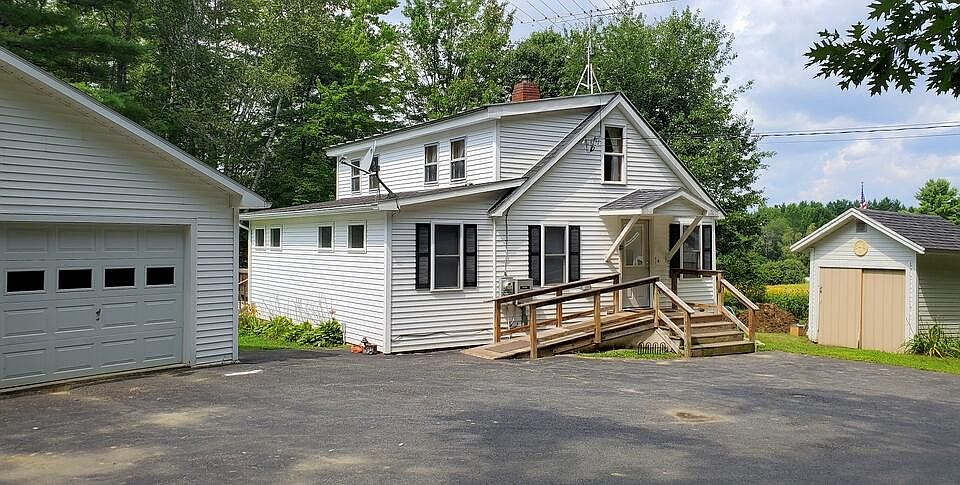 2nd image of 195 Chesterville Hill Road