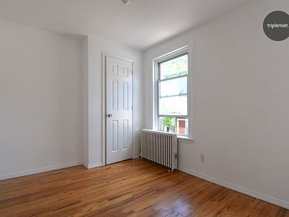 3rd image of 81 N 7th St #3G