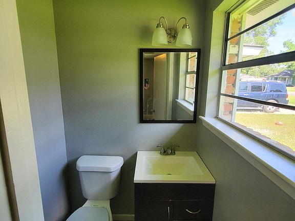 5th image of 4217 Heath Dr