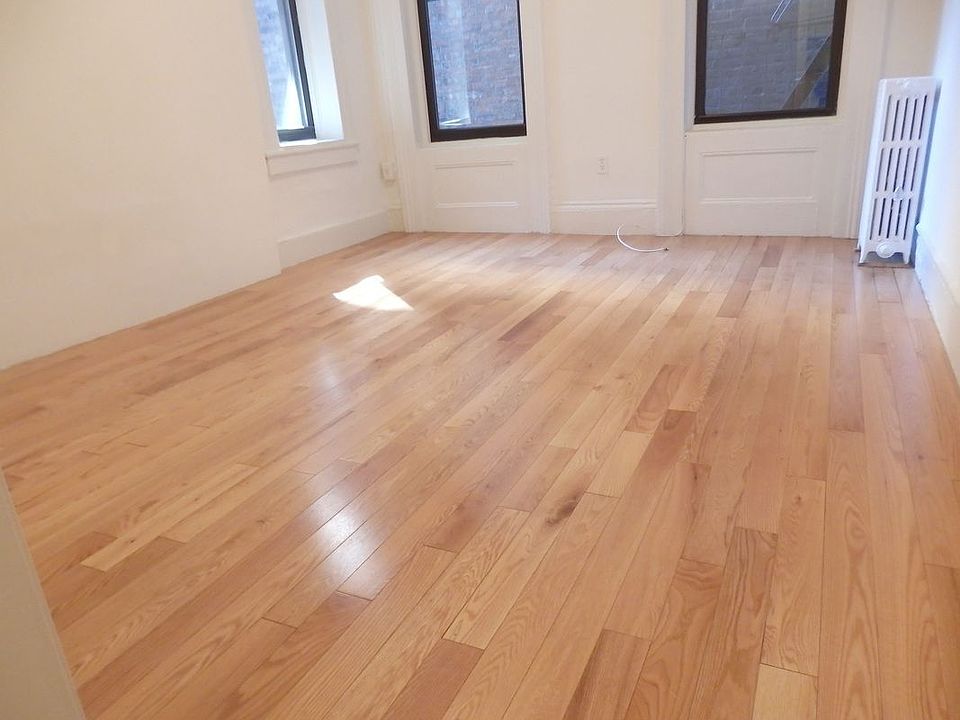 1st image of 500 W 48th St APT 2RS