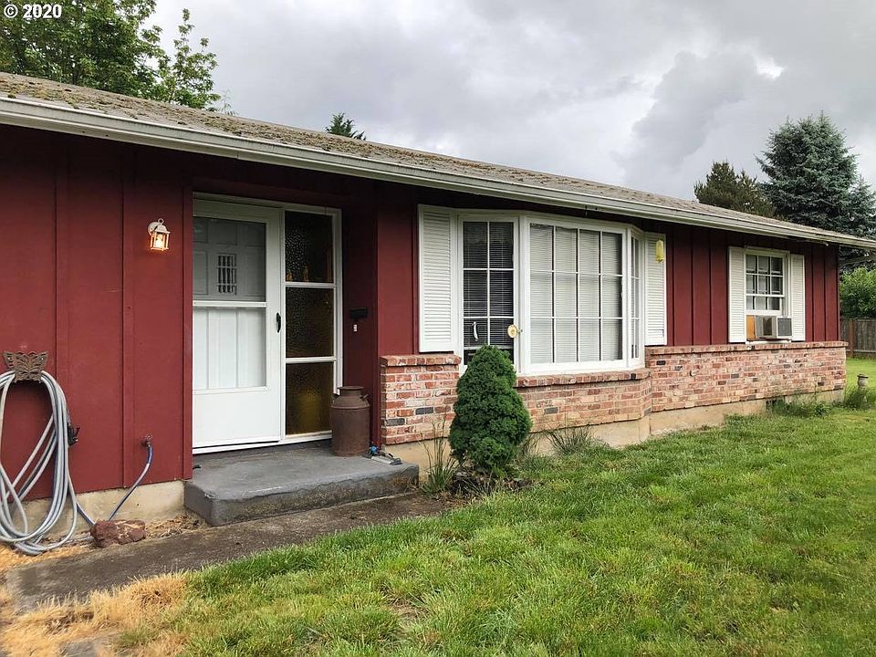 1st image of 2580 SE Marigold Ct