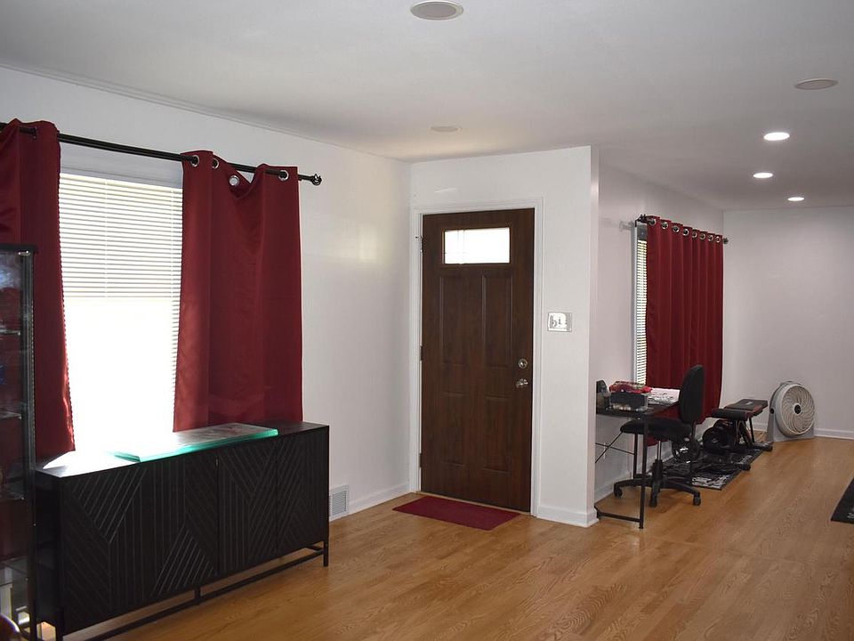 1st image of 4405 S 84th STREET