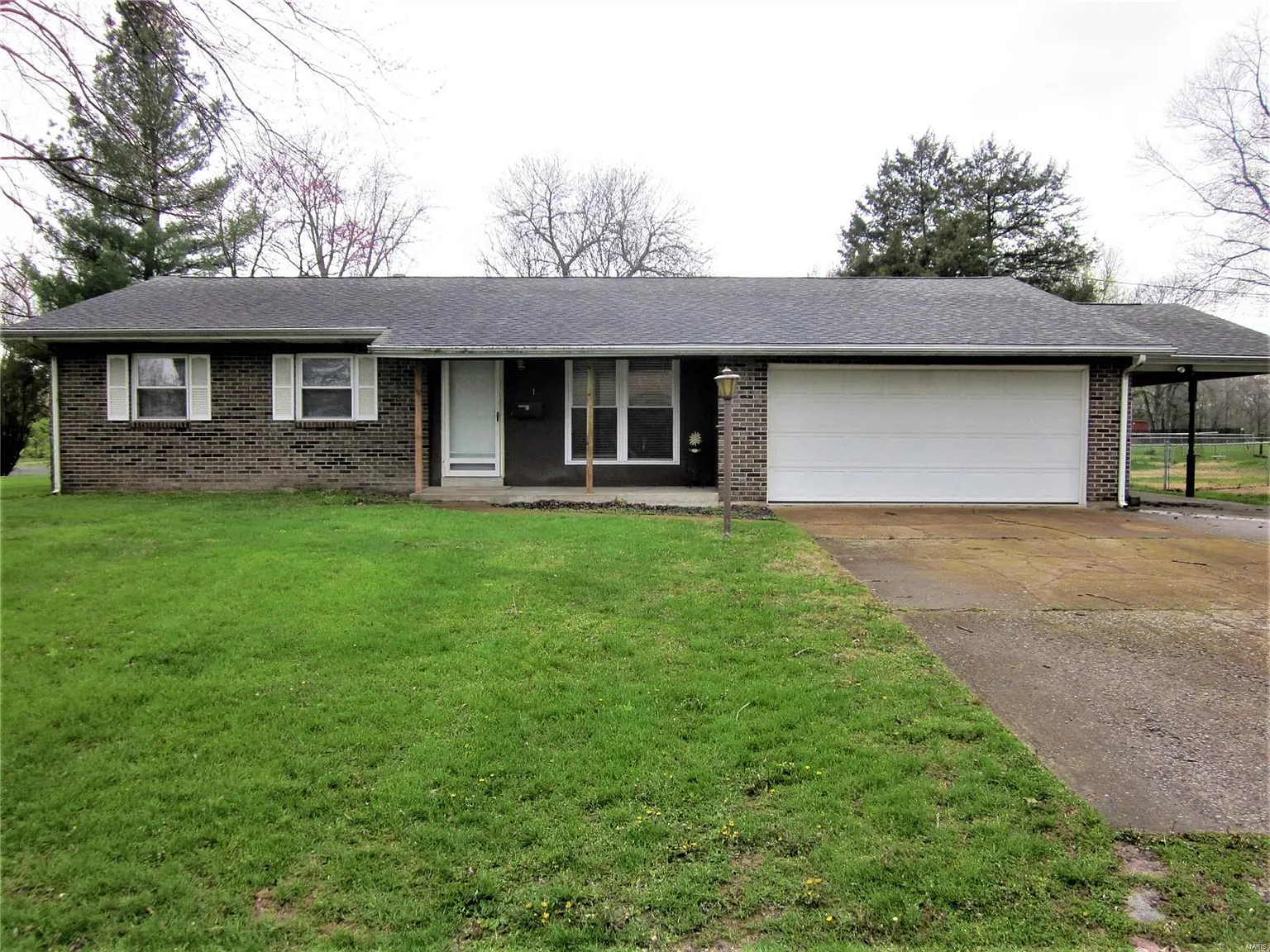 1 Edgewood Ct photo 1