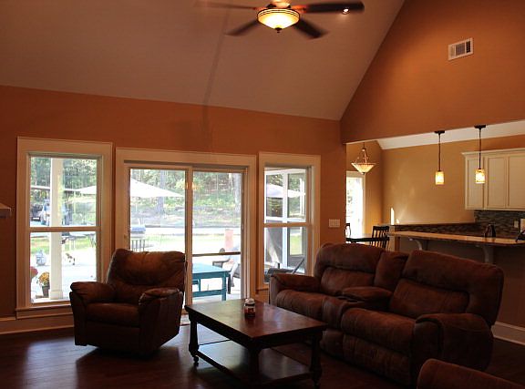 5th image of 908 Cedarbrook Dr