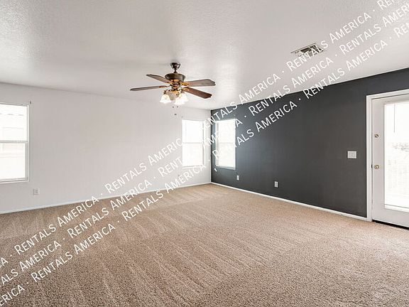 4th image of 629 E Saddle Way