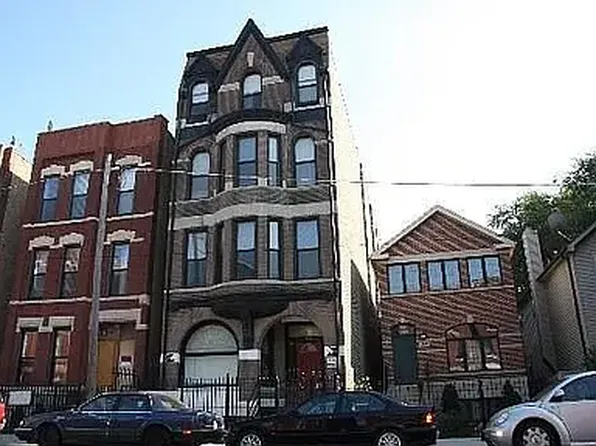 1337 W Huron St APT 3F, Chicago, IL 60642