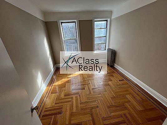 5th image of 24-45 27th St #C12