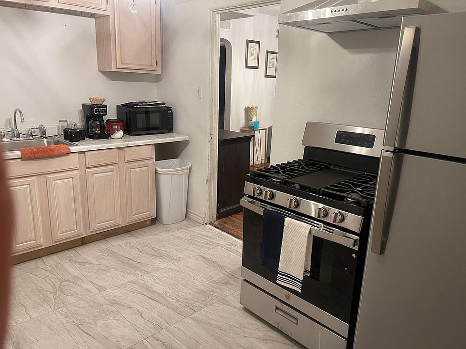 1st image of 1611 N Ochoa St #1/2