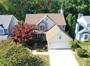 3712 Eaton Gate Ln, Auburn Hills, MI 48326