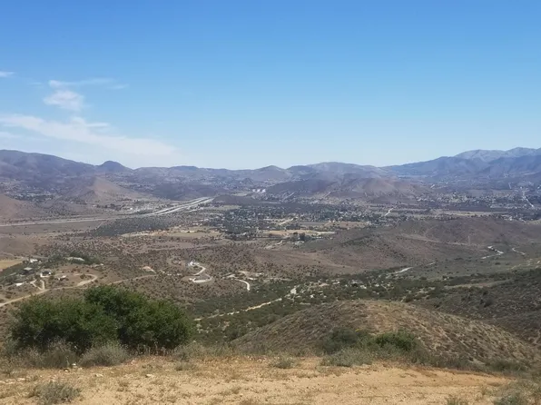 Hughes Canyon Rd, Acton, CA 93510