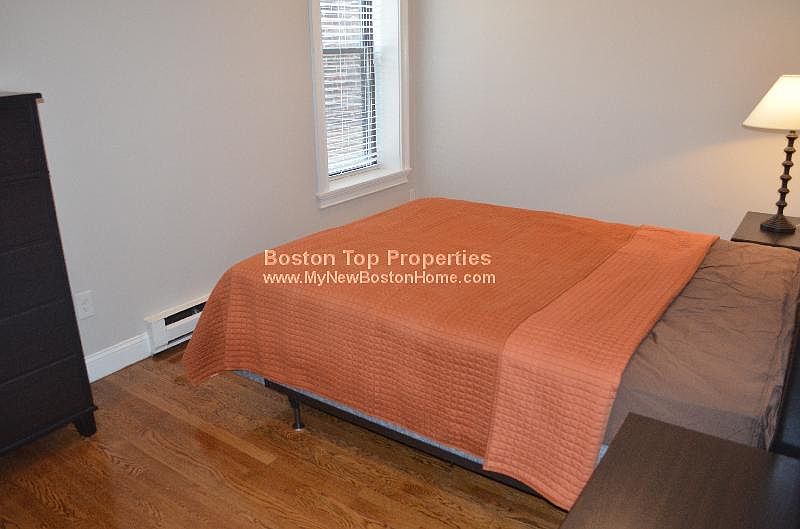 2nd image of 536 Columbus Ave #2A