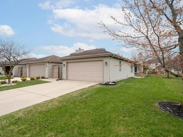 1267 W 95th Pl, Crown Point, IN 46307