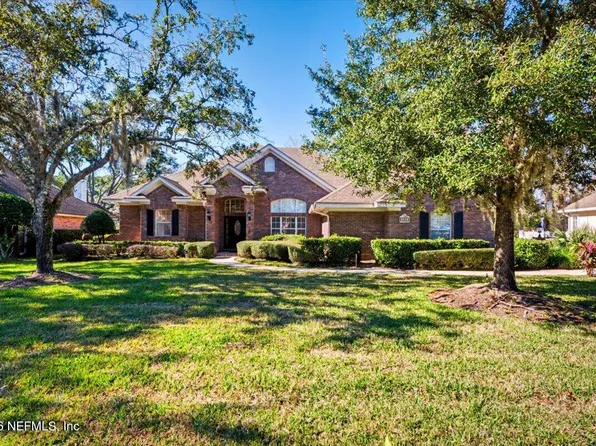 586 THORNWOOD Lane, Orange Park, FL 32073