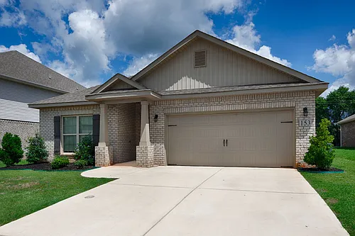 153 Cherry Laurel Dr Photo 1