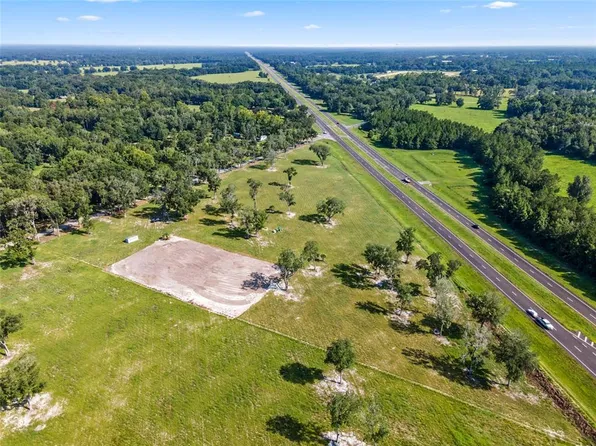 13593 NW 160th Ave, Morriston, FL 32668