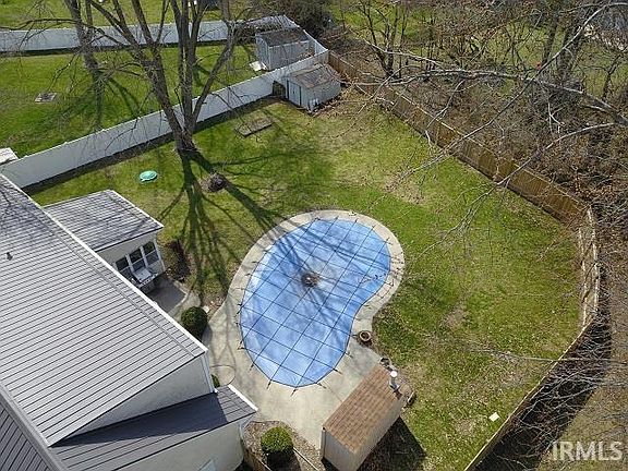 5th image of 3826 Turf Ln