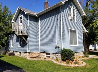 1010 Otter Ave #2, Oshkosh, WI 54901