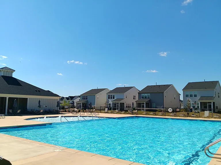1149 Matterhorn Dr — Photo 43