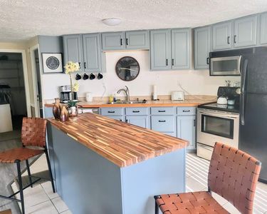21 Frederick Ave, Port Orange, FL, 32127