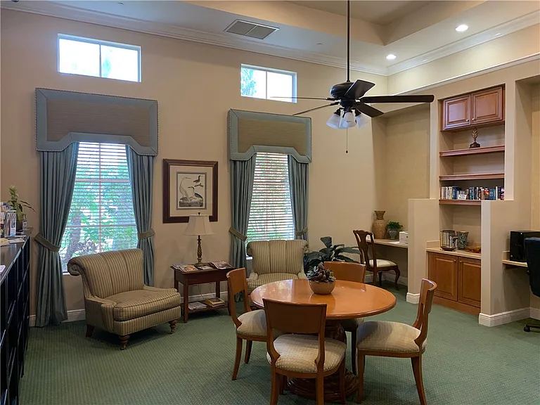6510 Oxford Cir #101A — Photo 23