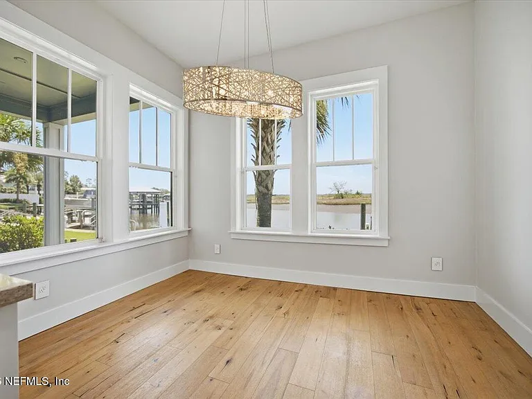 2310 Beach Blvd — Photo 11