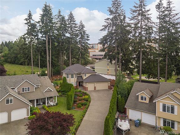 3rd image of 3528 72nd Avenue Ct W
