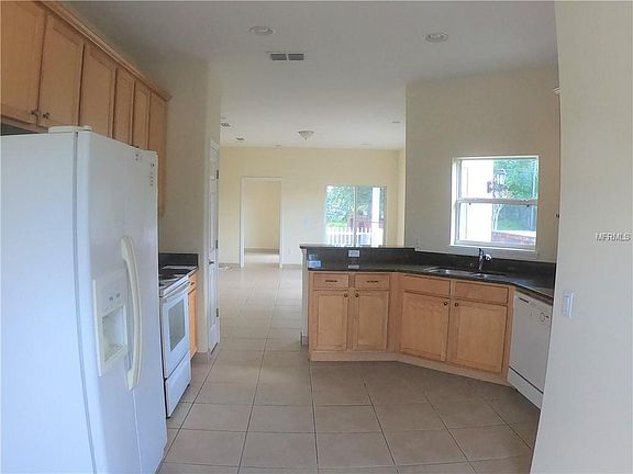 5th image of 509 Hibiscus Cove Dr