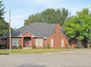 2215 Remington Ct, Ardmore, OK 73401
