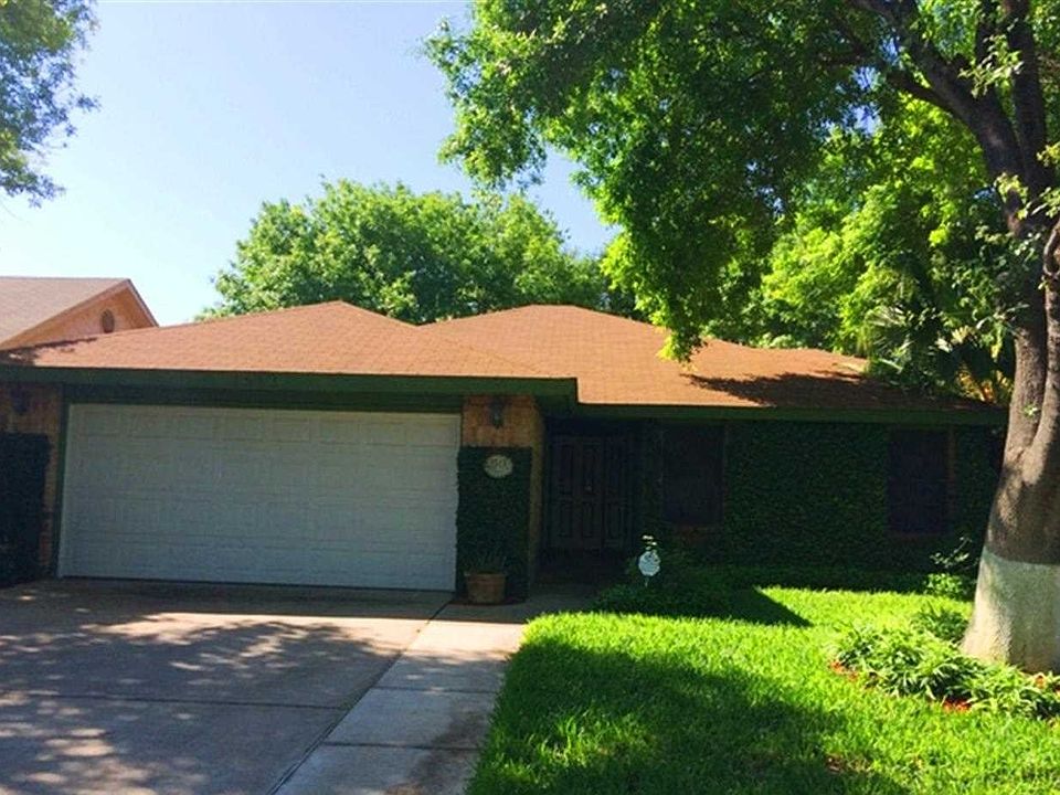 1st image of 1513 Eagle Trace Dr